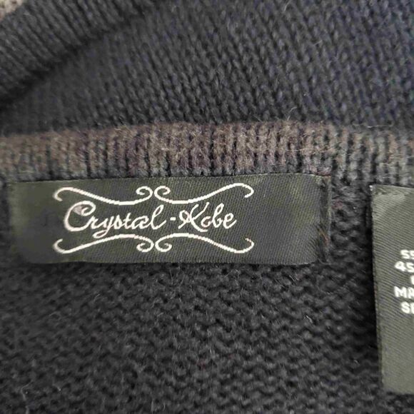 Crystal Kobe Ugly Christmas Sweater Size M - Picture 11 of 12